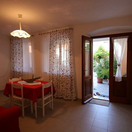 Apartament App With A Lovely Patio Mali Lošinj Zewnętrze zdjęcie